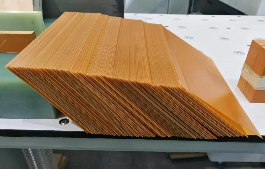 PCB开料.jpg